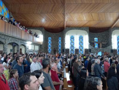 Missa dos Romeiros em Laranjeiras do Sul levou centenas de devotos ao SantuÃ¡rio